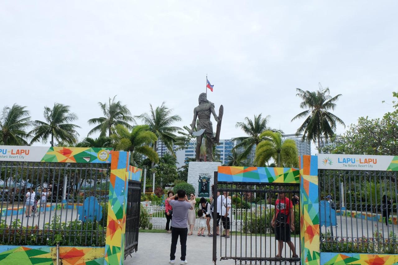 Stay And Fly At Amani Grand Resort Residences Lapu-Lapu City Exterior photo